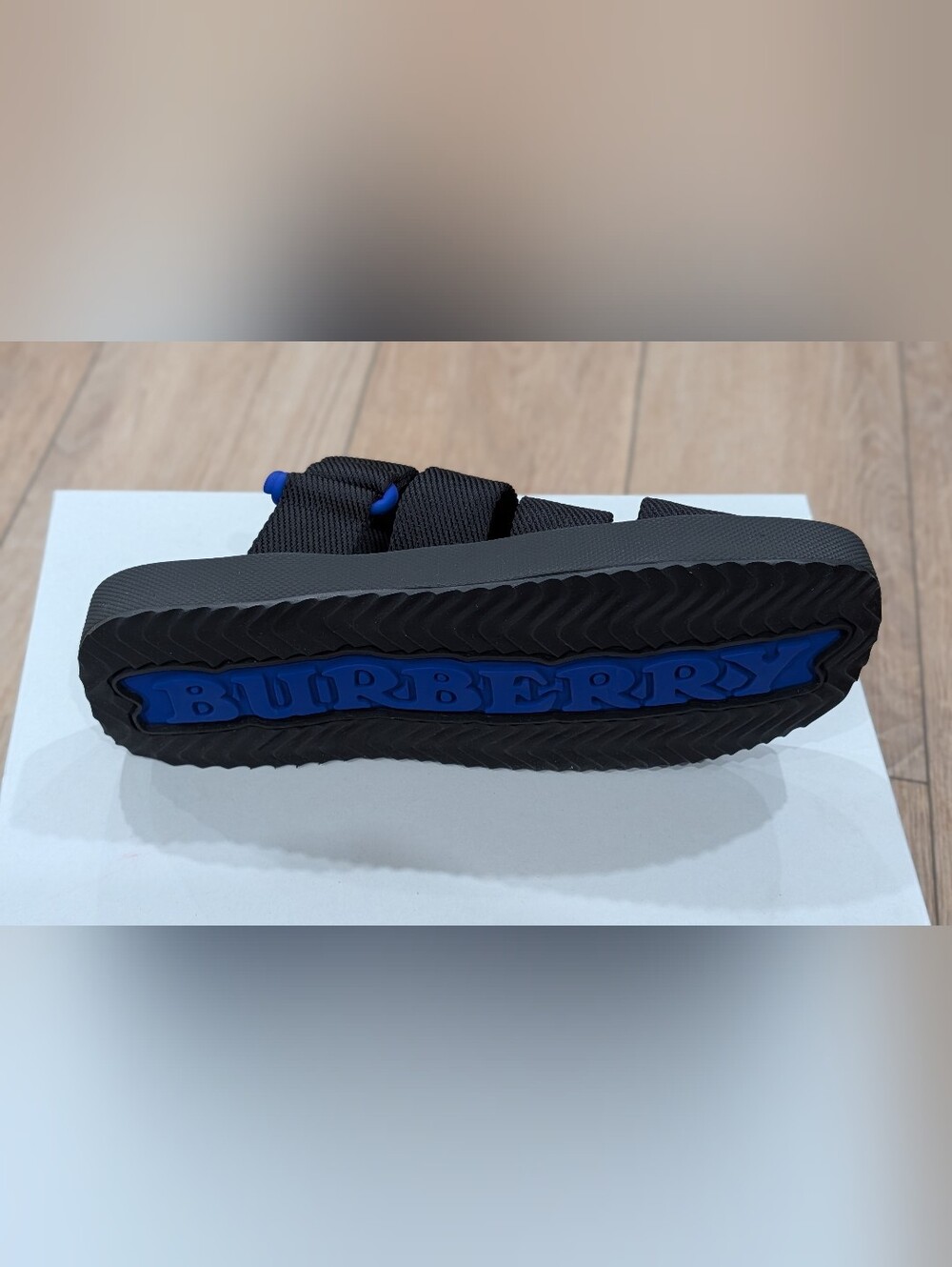 $660 Mens BURBERRY Nylon Strap Sandals Blue/Black 43 US 10 - Picture 6 of 8